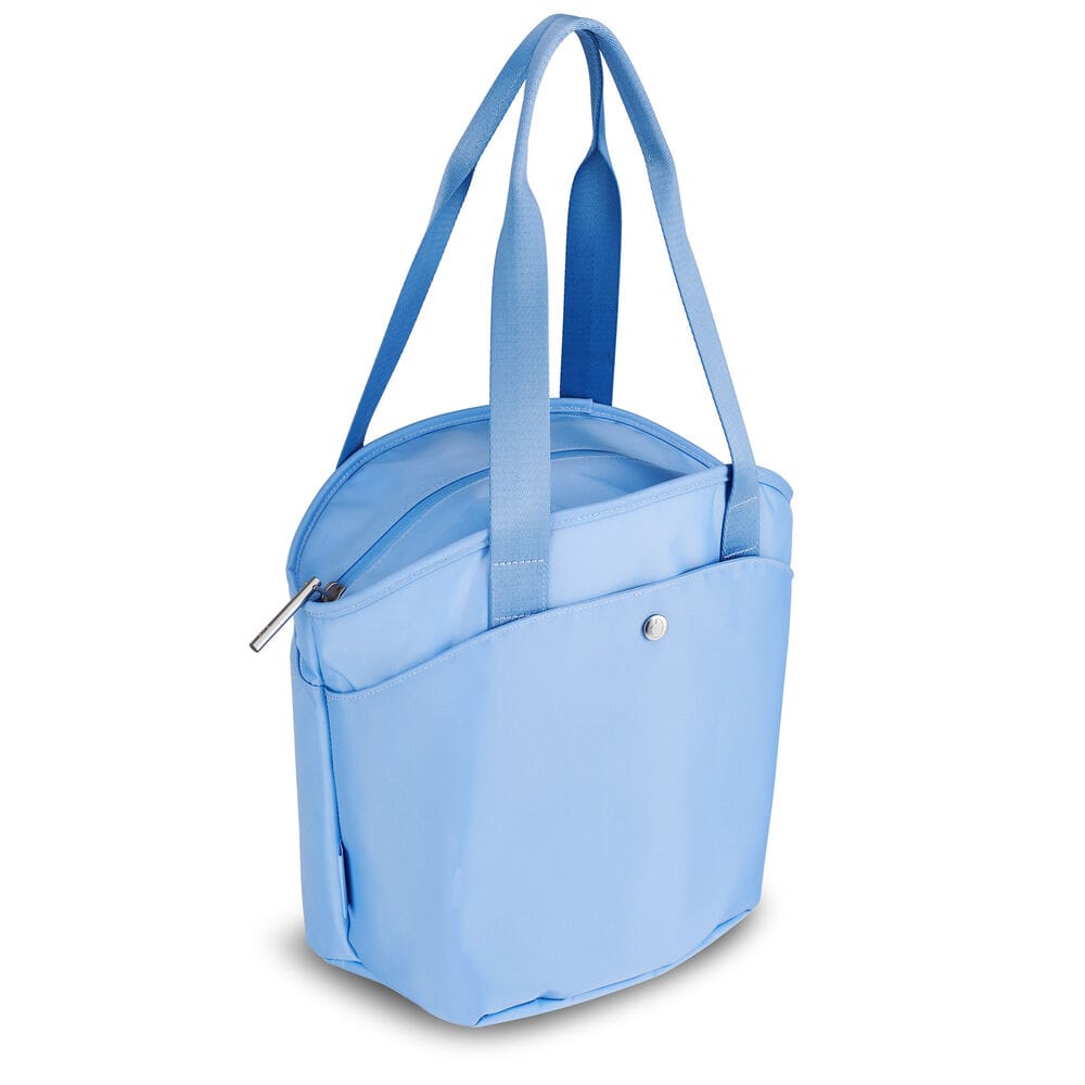 lunch-tote-u1 5341821_04-Swell-Lunch-Tote-Bag-Chambray-Blue-Side_e30c.jpg