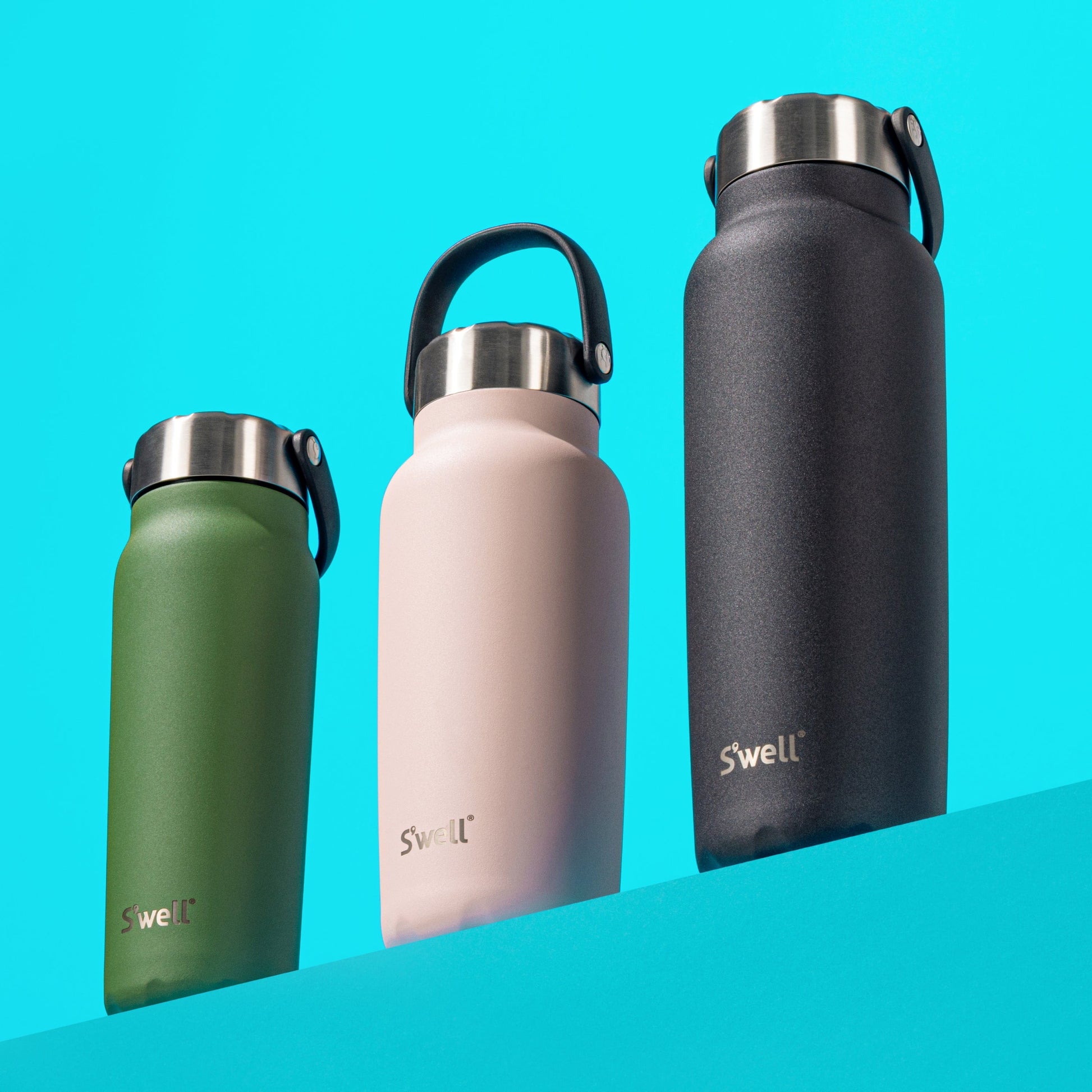 explorer-40oz-q7 Explorer_with_Explorer_Lid_Lineup_3.jpg
