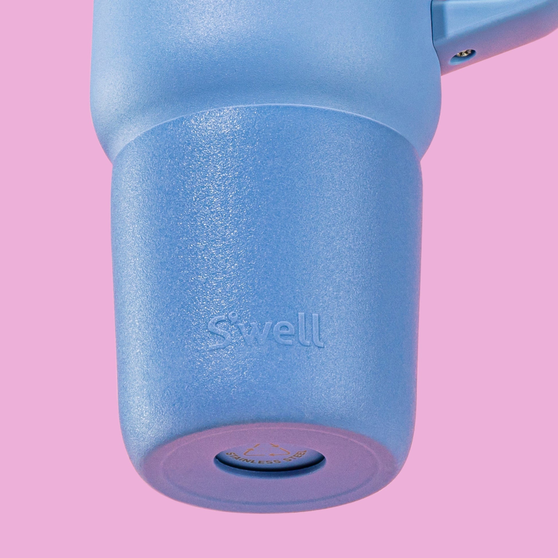 30oz-tumbler-xl-bumper-t6 Swell-Tumbler-XL-Bumper-Blue-30oz-Alt.jpg