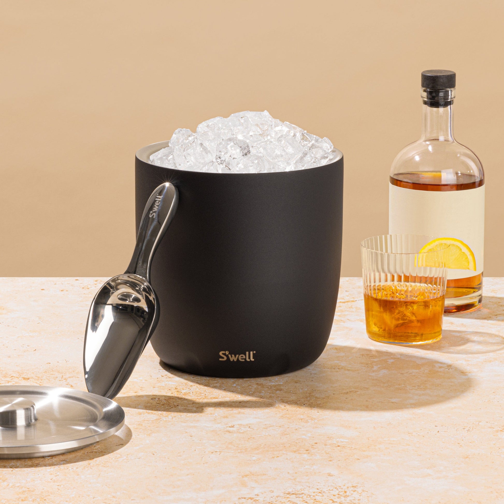 xl-sip-and-chill-bundle-g7 SwellONYXXLBARWARESETLifestyle.jpg